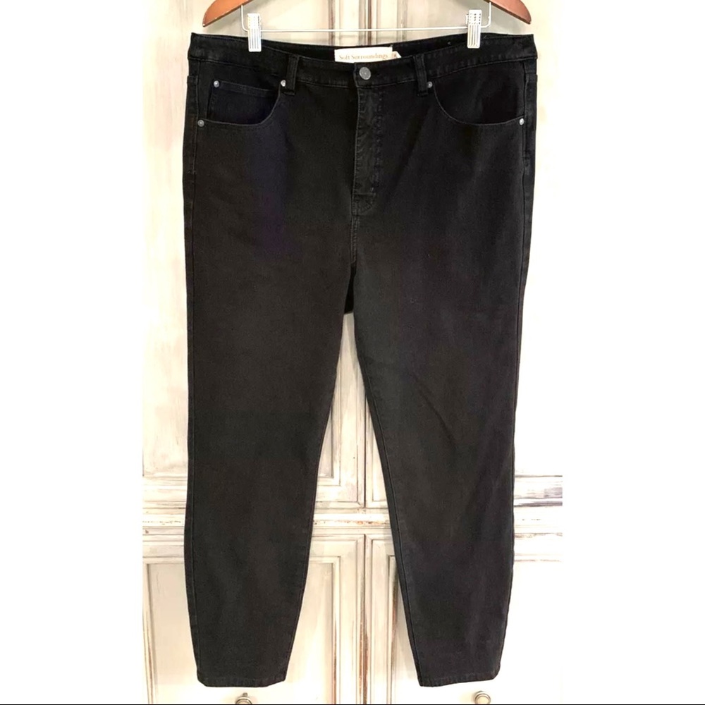 Soft Surroundings Black Lightweight Denim Jeans Sz 18
